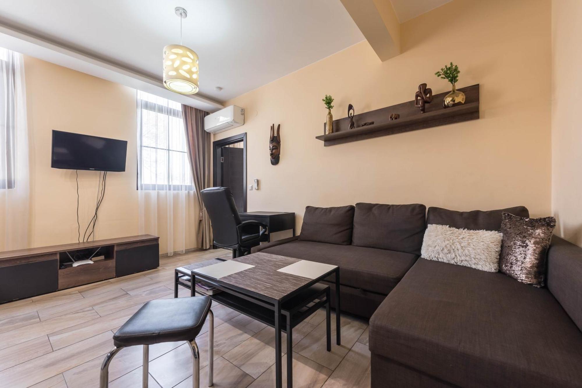 Two Bedroom Cathedral View Apartment Warna Exterior foto